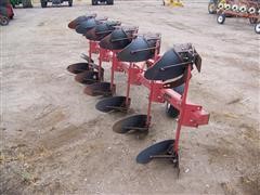 items/ca7aeb73c450e41180bd00155de187a0/caseih165mbrolloverplow