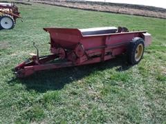 Massey Ferguson 160 Manure Spreader 