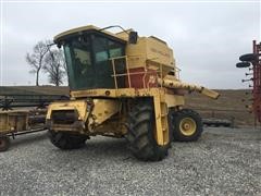 1993 New Holland TR96 Combine 