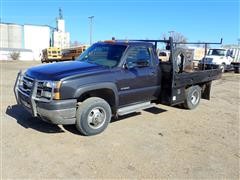2005 Chevrolet 3500 4x4 Dually Pickup W/Flatbed 