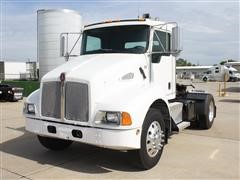 2005 Kenworth T300 Truck Tractor 