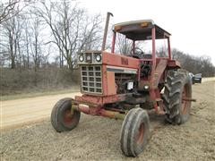 1977 International 1086 2WD Tractor 