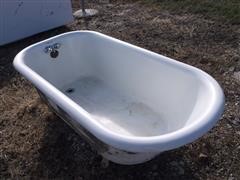 Antique Cast Iron Claw Foot Bath Tub 