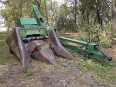 John Deere EQ 300 Corn Husker Pull Type Corn Picker 