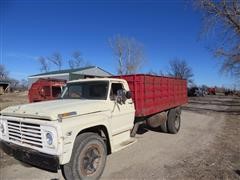 1969 Ford F600 Grain Truck 