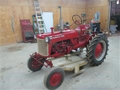 1947 Farmall Cub Antique 2WD Tractor W/Mower 