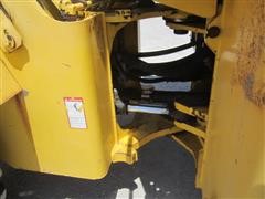 items/d20317b8571ce41180be00155de252ff/2001newhollandlw170loader