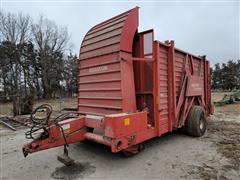 Hesston 30A Stak Hand Hay Stacker 