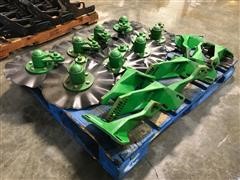 John Deere 13 Wave No-Till Coulters W/Mounting Brackets 