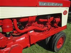 items/d3844c83774ae41180bf00155de1c209/1960ih460tractor