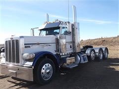 2010 Peterbilt Conventional 389 Daycab Tri/A Truck Tractor 
