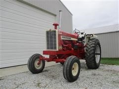 1967 Farmall 1206 2WD Tractor 