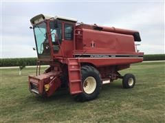 1982 International 1420 Combine 