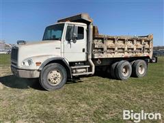 2000 Freightliner FL112 T/A Dump Truck 