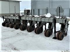 Hiniker 5000 Cultivator 