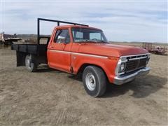 1974 Ford F250 2WD Flatbed Pickup 