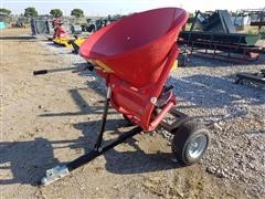 2016 Behlen Country - Cosmo PTP180 Pull Type Spreader 