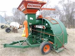 2009 Richiger R 9 Grain Bagger 