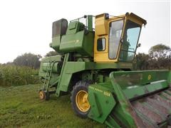 John Deere 105 Corn Special Combine 