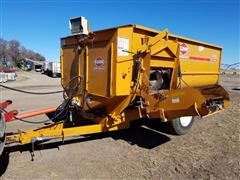 Kuhn Knight 3130 Feeder Wagon 