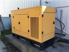 2000 Caterpillar Olympian D40P3 40 KW Generator 