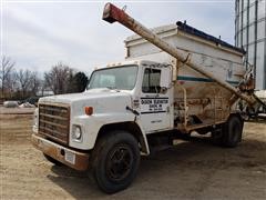 1984 International S1700 Feed Truck 