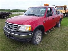 2001 Ford F150 Extended Cab Pickup 