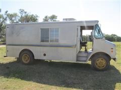 items/d92478929b3fe41180be00155de1c209/1981grummanolsenkurbmasterfoodservicetruck