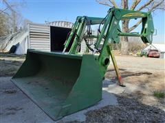 John Deere 721 Front End Loader 