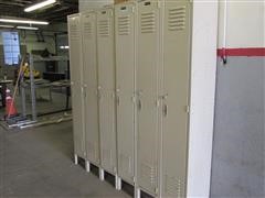 Global Industries Lockers 