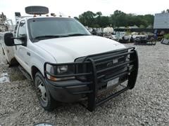 2004 Ford F-350 Super Duty Cab And Chassis 