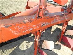 items/dc526fd3a95be41180bd00155de187a0/masseyferguson570plow