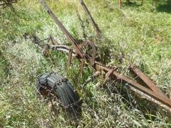 items/dc85331d8554e41180bd00155de187a0/masseyharris2bottomplow