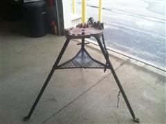 Rigid 450 Pipe Vise Stand 1/8"-5" 