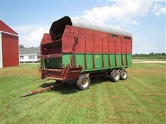 Balzer 6520LH Forage Wagon On Balzer 6 Wheel Running Gear 