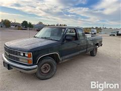 1988 Chevrolet 1500 2WD Extended Cab Pickup 