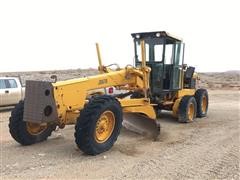 1977 John Deere 670 Motor Grader 