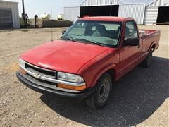 1998 Chevrolet S10 2WD Pickup 