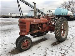 1950 International H Tractor 