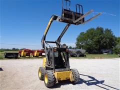 items/e0d649f16429e41180be00155de252ff/2008newhollandl180skidsteer