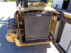 items/e0d649f16429e41180be00155de252ff/2008newhollandl180skidsteer