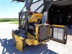 items/e0d649f16429e41180be00155de252ff/2008newhollandl180skidsteer