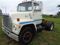 1973 Ford LN900 S/A Truck Tractor 