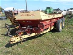 New Holland 680 Manure Spreader 