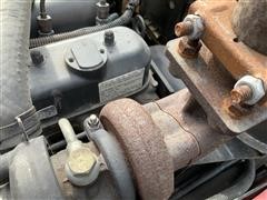 4954cc01e5074e2694624bd061897ad4.jpg