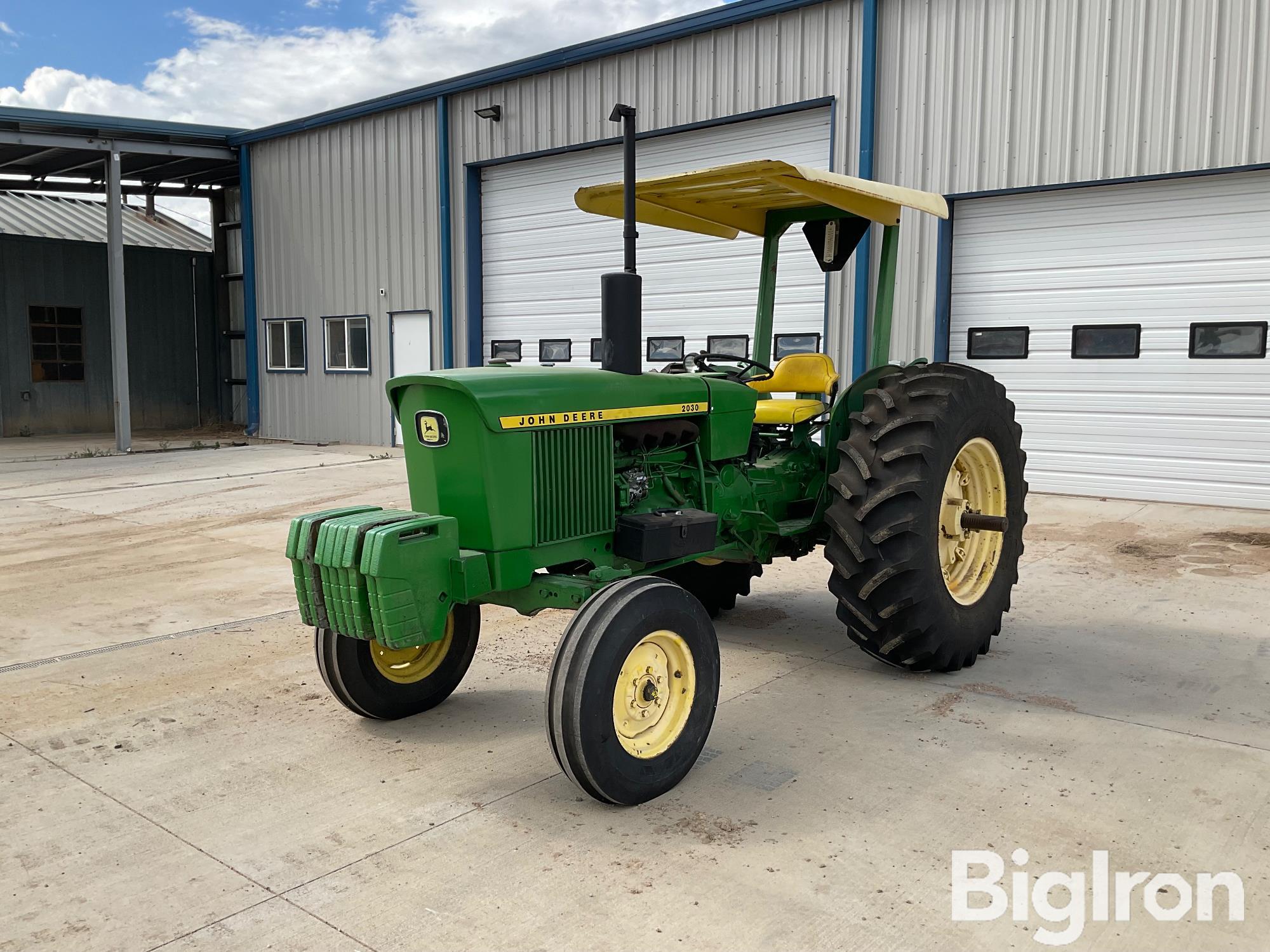 1975 John Deere 2030 2WD Tractor 