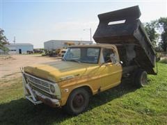 1969 Ford F-350 Dump Truck 