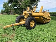 Caterpillar 60 Pull Type Scraper 