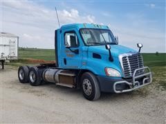 2012 Freightliner Cascadia 113 T/A Truck Tractor 