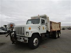 2000 International 2574 T/A Truck W/Dump Bed 